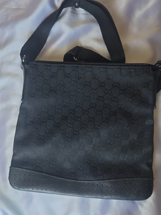 Gucci Black GG Monogram Crossbody Tote - Picture 2 of 10